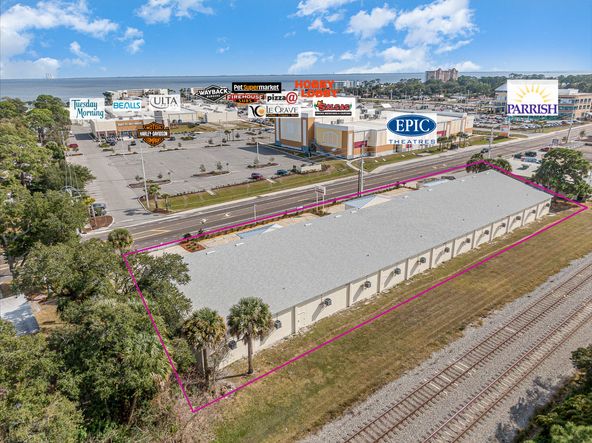 Hopkins Square: Multiple Configurations Available: 2400 S Hopkins Ave, Titusville, FL 32780